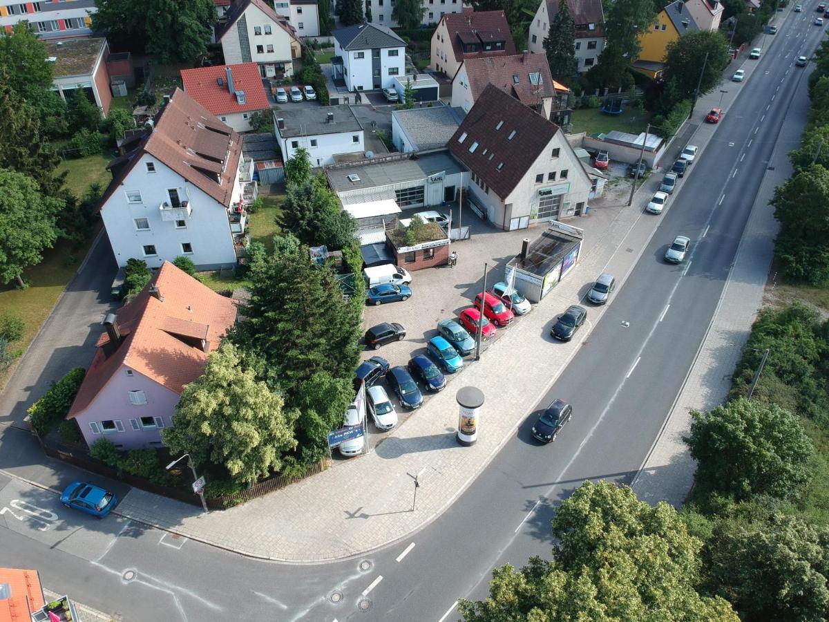 Kaiser Homestay Nuremberg Bagian luar foto